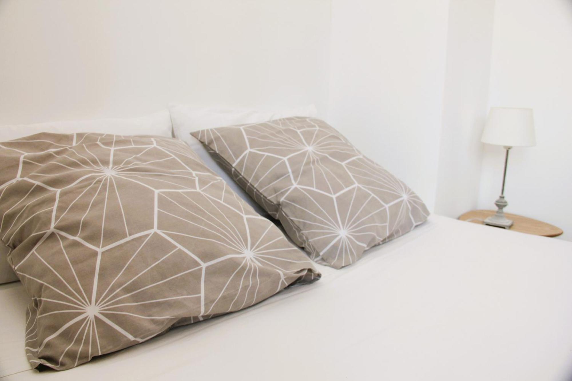 Appartement Climatise Parking Gratuit Surveille Avignon Exteriér fotografie